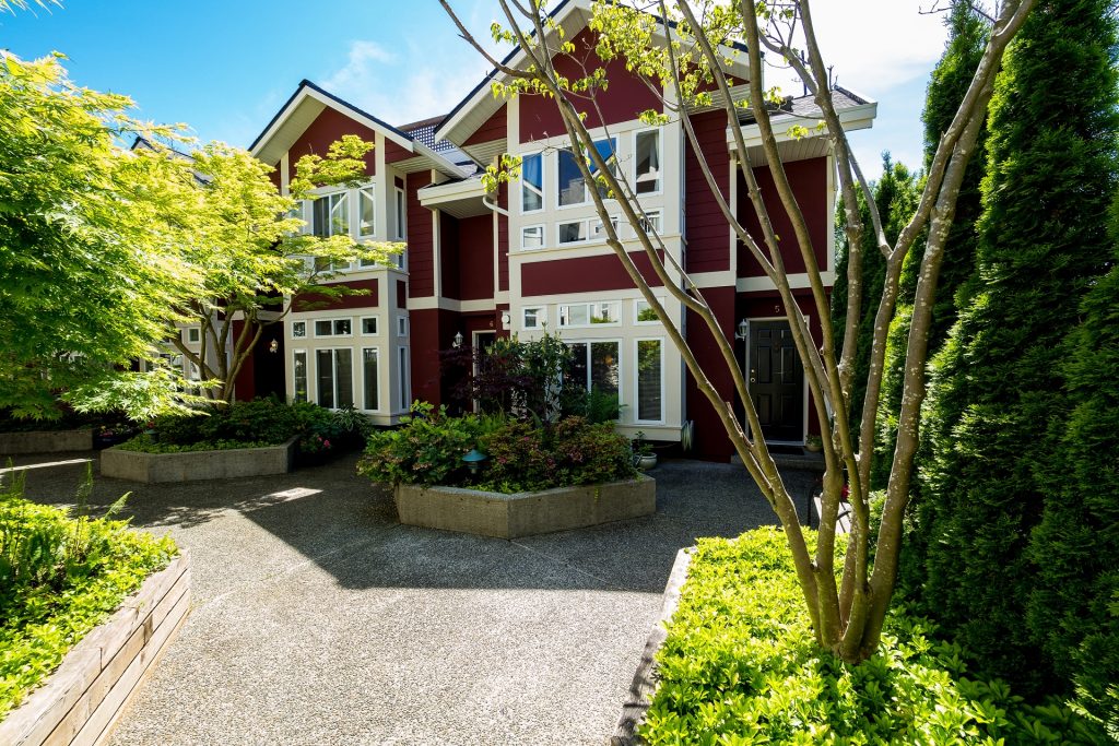 5 225 E 5th Street North Vancouver