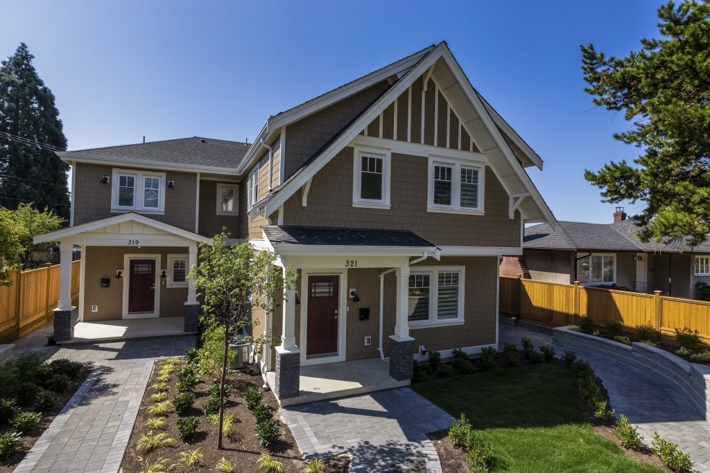 321 W 14th Street North Vancouver