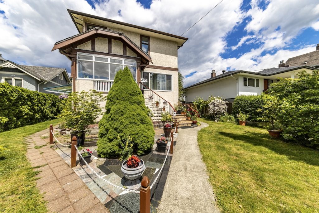 432 E 6Th Street, North Vancouver