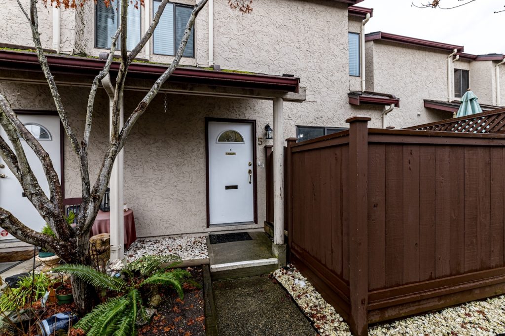 5-230 W 14th Street, North Vancouver