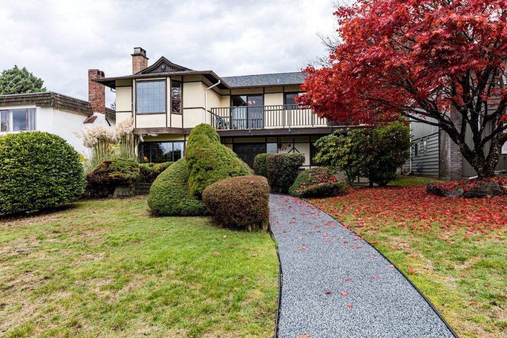 528 W 20th Street, North Vancouver