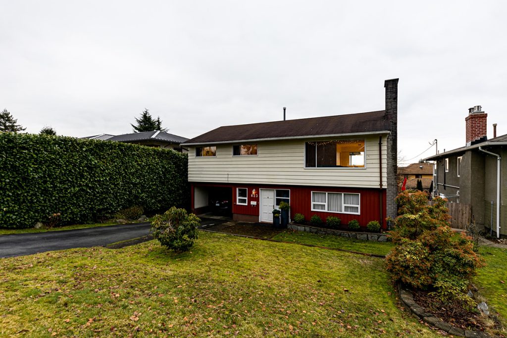 823 E 14th Street, North Vancouver
