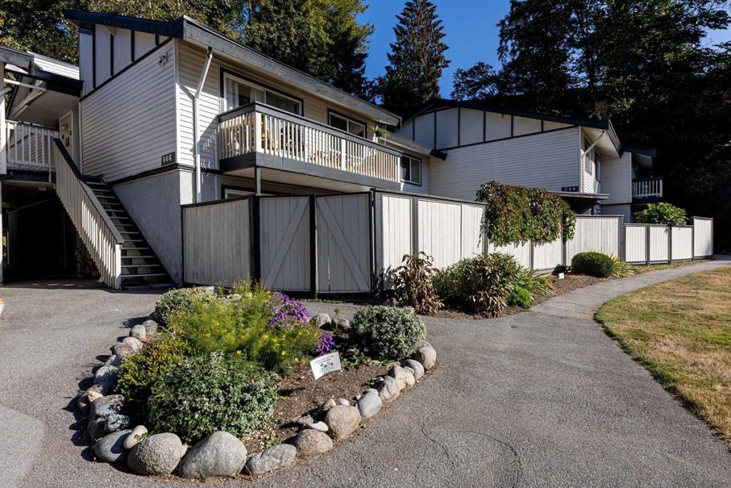 43 866 Premier Street, North Vancouver
