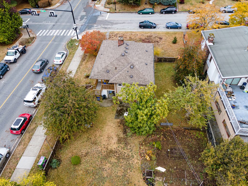 203 E 20th Street, North Vancouver