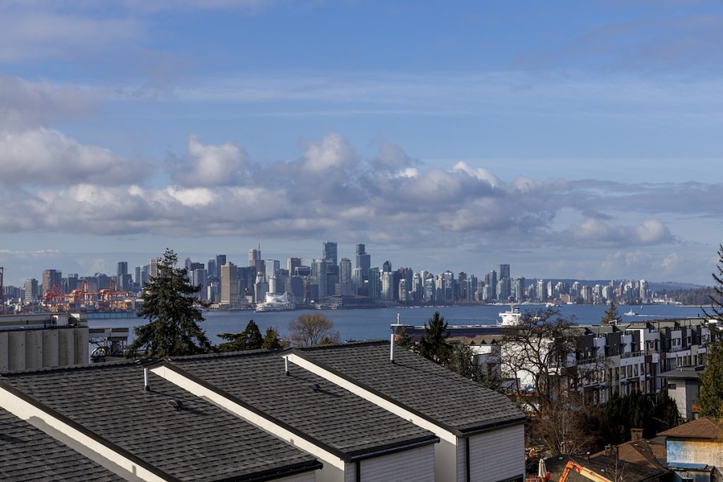 126  649 E 3rd Street, North Vancouver