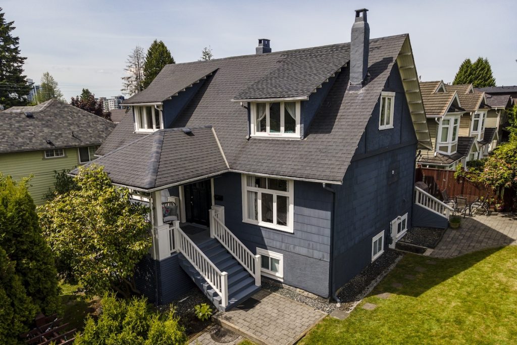 2053 ST. ANDREWS AVENUE, NORTH VANCOUVER