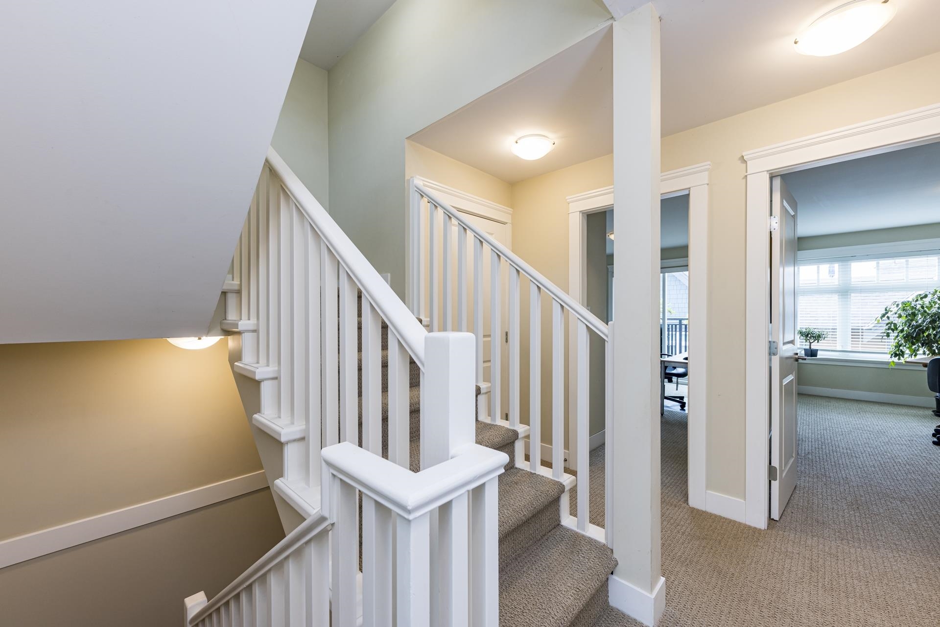 2 263 E 5TH STREET 12