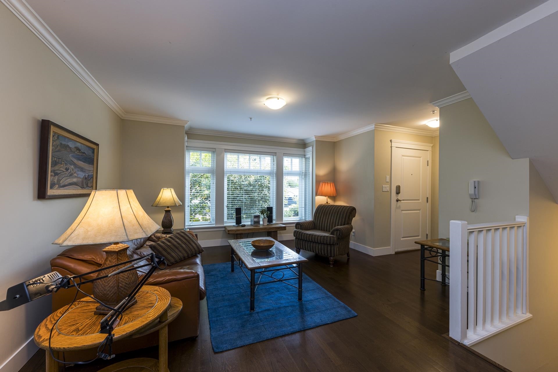 2 263 E 5TH STREET 23